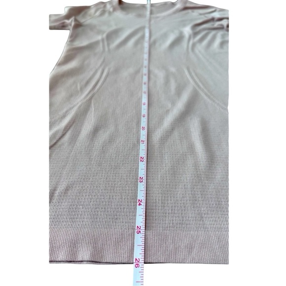 Lululemon Swiftly Tech Long Sleeve Crew Smoky Blush Light Pink Thumbholes Sz 4 - Picture 3 of 9